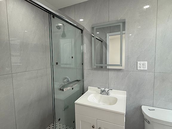 2nd image of 41-09 21st Ave Floor 2