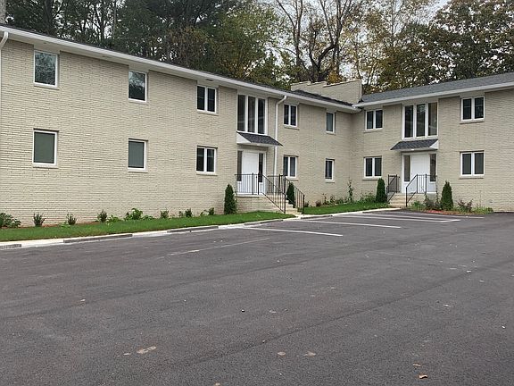2nd image of 166 Anderson Ave NW #3B-1Ba-1122Sqft