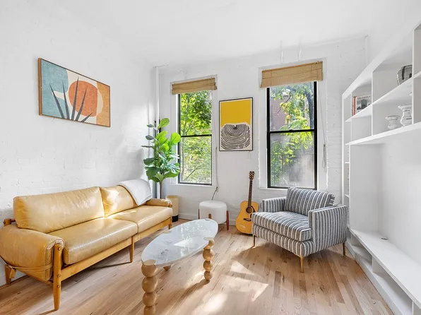 228 E 13th St APT 16, Manhattan, NY 10003