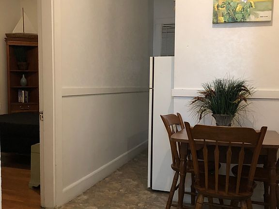 3rd image of 274 Amherst St #1