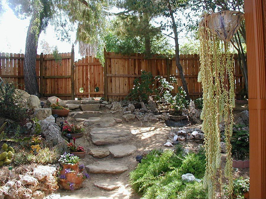 frontyard2