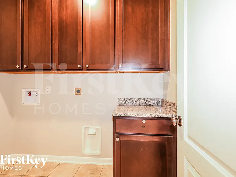 8757 Ute Creek Ln — Photo 14