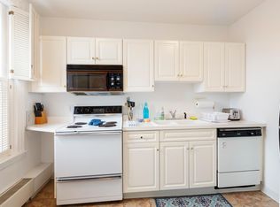 385 Commonwealth Ave #4H, Boston, MA 02115