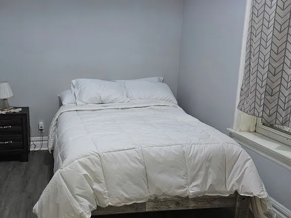 7712 S Carpenter St Floor 1, Chicago, IL 60620