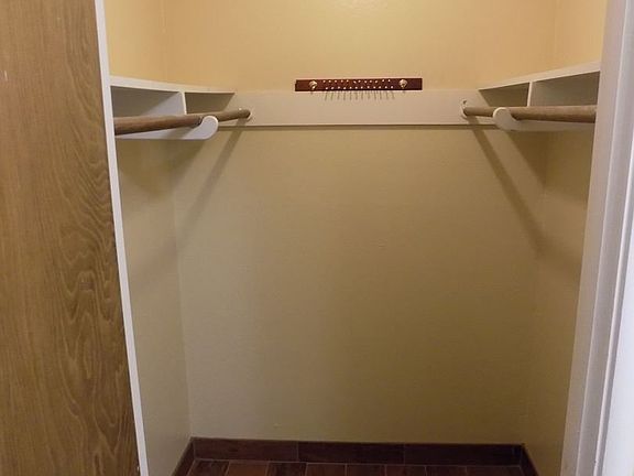 5th image of 303 W Ben Holt Dr APT 15