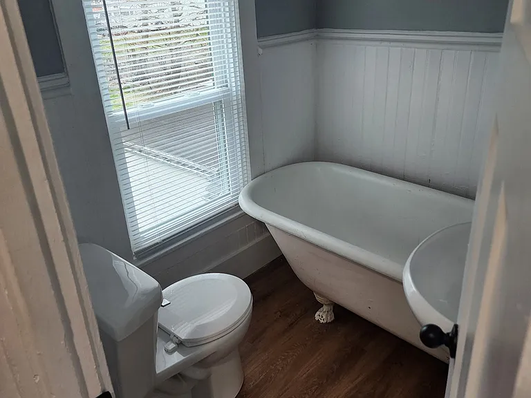 221 Reese St #A — Photo 11