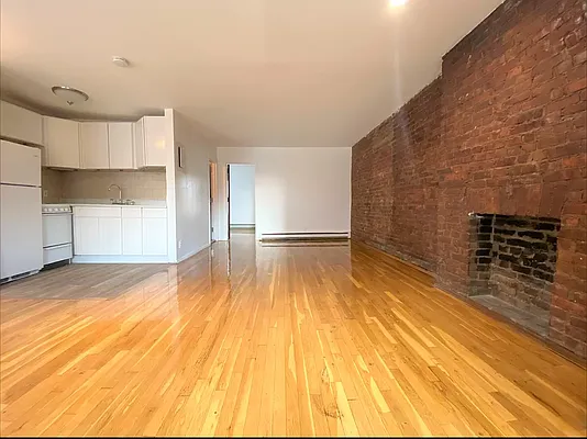 Rented by Douglas Elliman | media 21