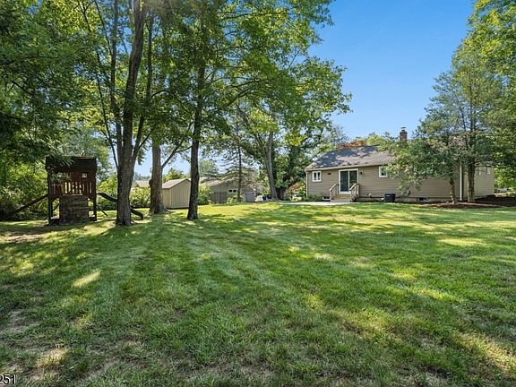 2nd image of 1 Berkshire St