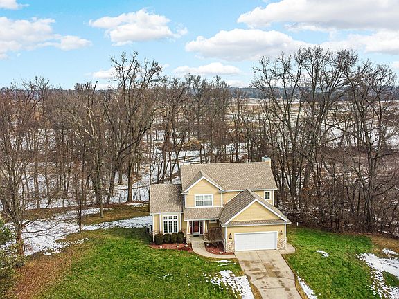 2nd image of 1967 N Rustic Ct