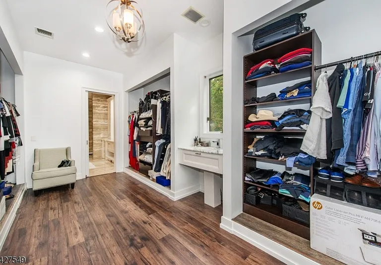 4 Springwood Ter — Photo 11