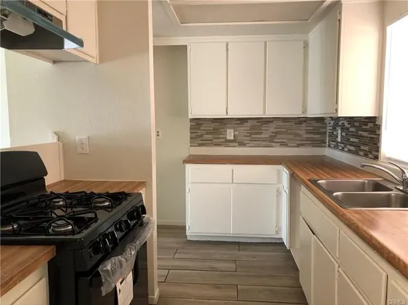 13584 Yakima Rd, Apple Valley, CA 92308