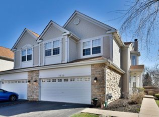 2939 Talaga Dr, Algonquin, IL 60102