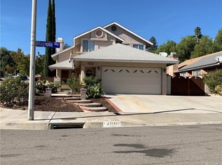 28701 Magnolia Way, Santa Clarita, CA 91390