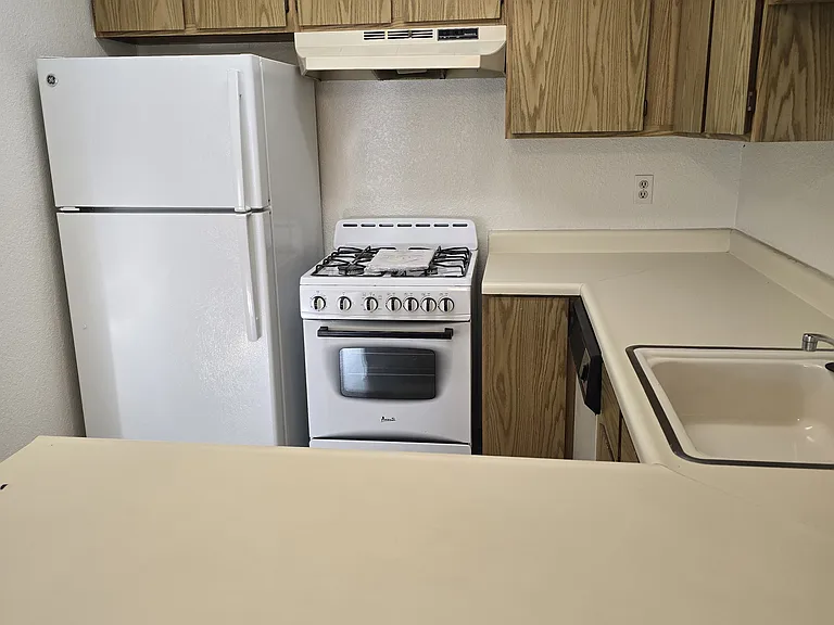 38 McKenzie Ct #38 — Photo 7