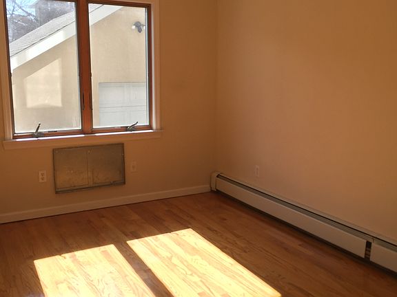 2nd image of 15156 18th Ave #1ST