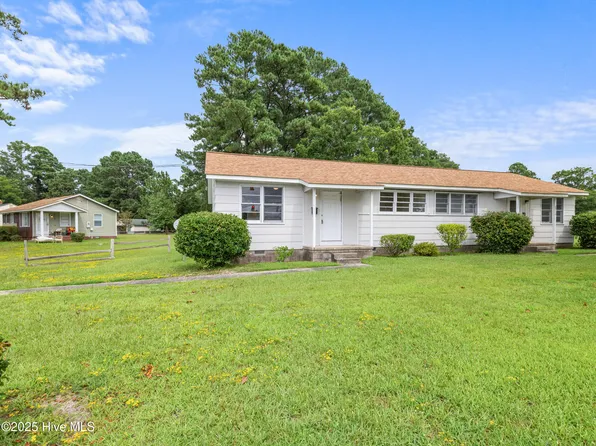 2270-2272 Onslow Drive, Jacksonville, NC 28540