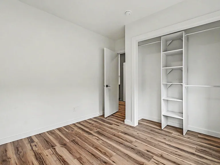 2612 S 12th St — Photo 10