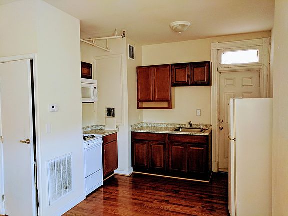 5th image of 511 N Harrison St APT 2