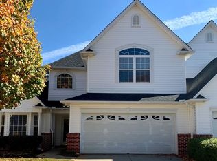 420 Cliffview Ct, Greer, SC 29650