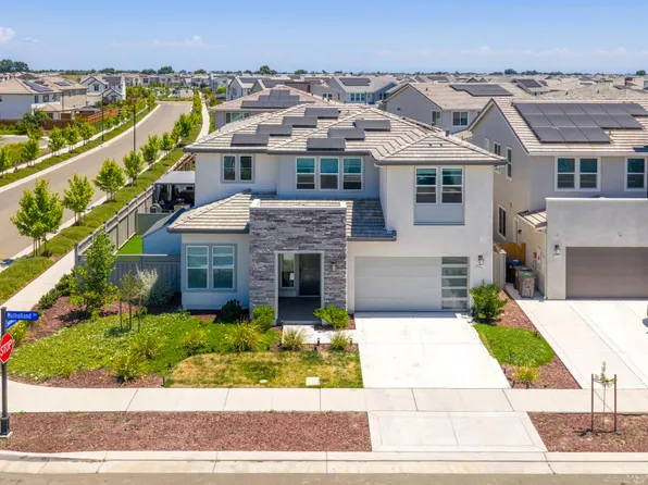 3483 Mulholland Dr, Lathrop, CA 95330