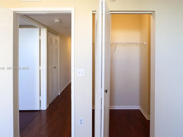 520 SE 5th Ave #1603 — Photo 36