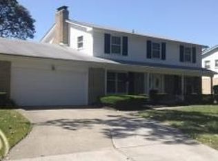 18619 Middlesex Ave, Lathrup Village, MI 48076