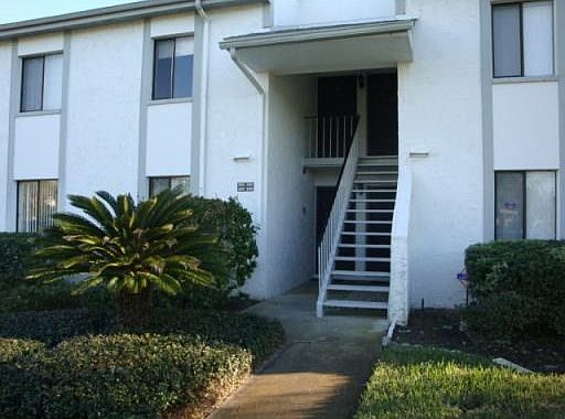 1st image of 298 Cypress Ln #1