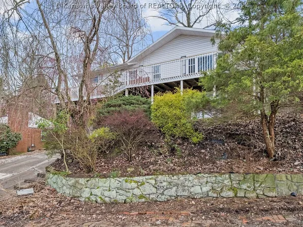 611 Bendview Dr, Charleston, WV 25314