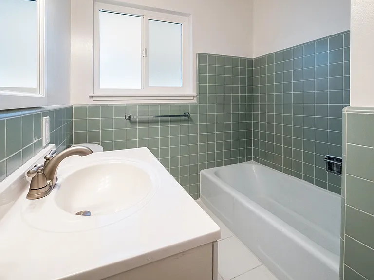 801 Walnut Street — Photo 12