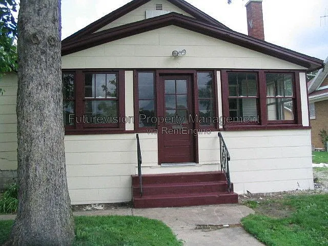 1203 Highland Ave