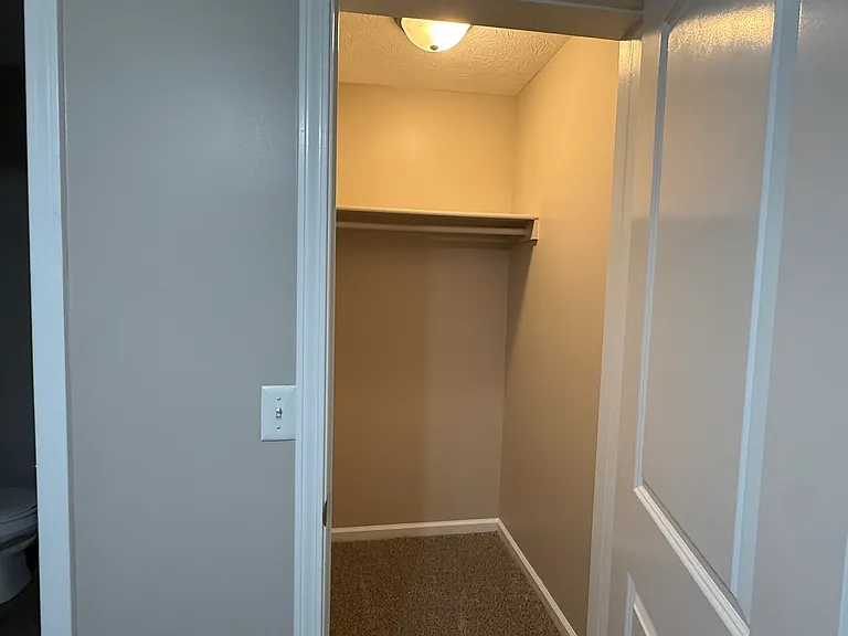 414 S Main St #B — Photo 16
