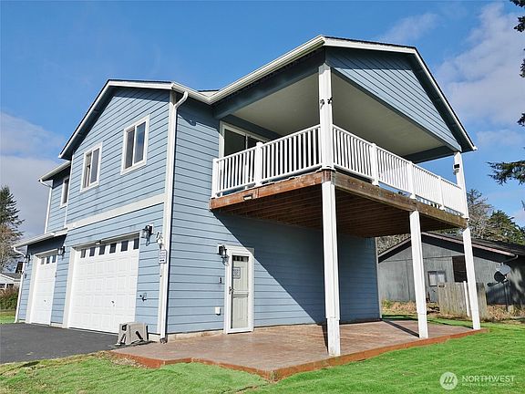 2nd image of 500 Chenois Avenue NE