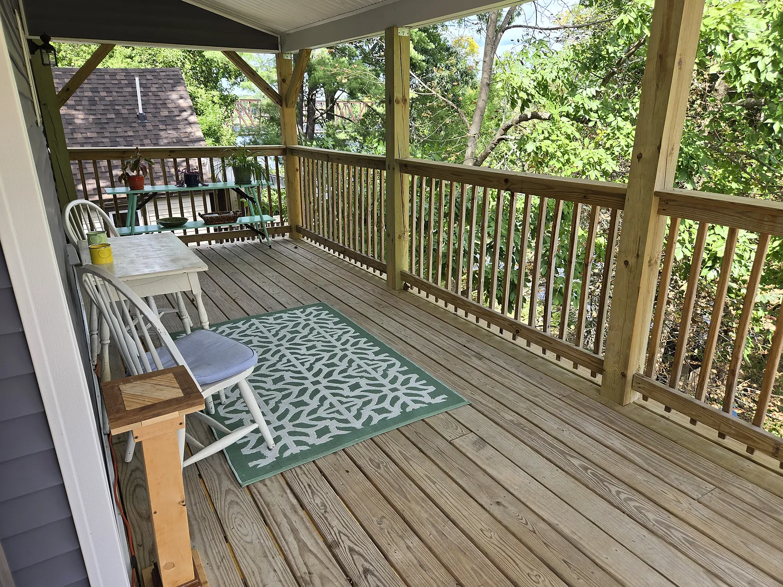 3 bed, 1200 sqft, $2,500 — Photo 3