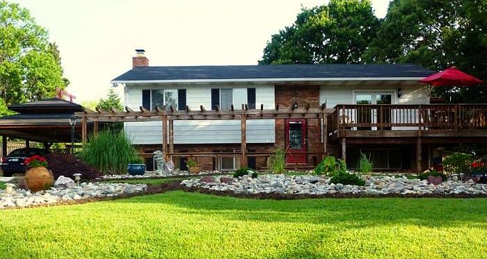 1st image of 122 Sunset Dr