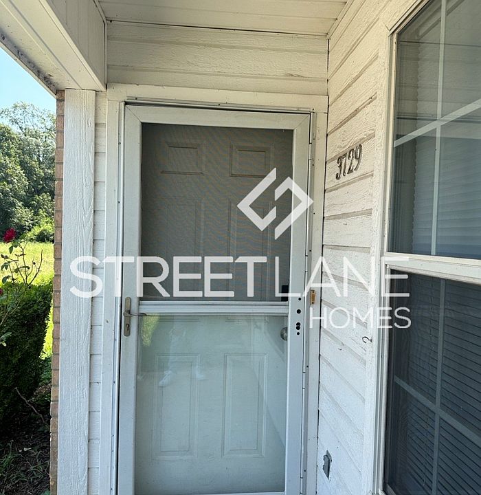 1st image of 3729 Steeplechase Dr