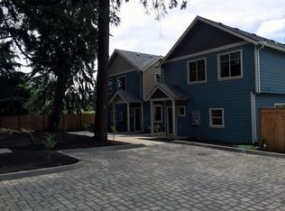 24 NE 151st Ave #2, Portland, OR 97230