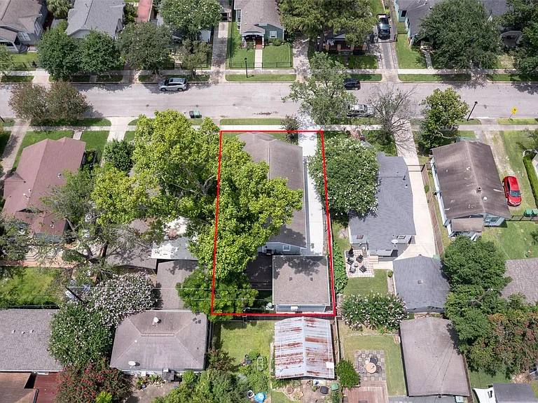 1120 Winston St — Photo 8