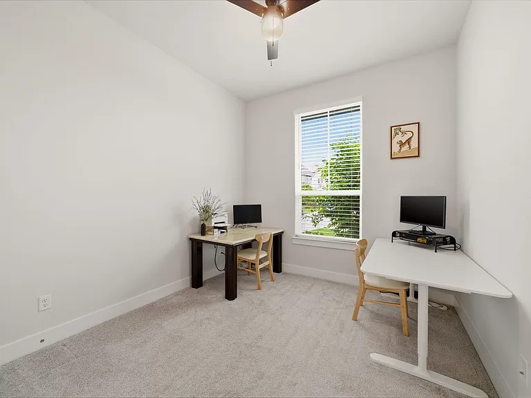 26307 Camden Canyon Ave — Photo 22