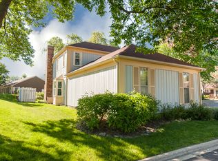 1 The Court Of Muirwood, Northbrook, IL