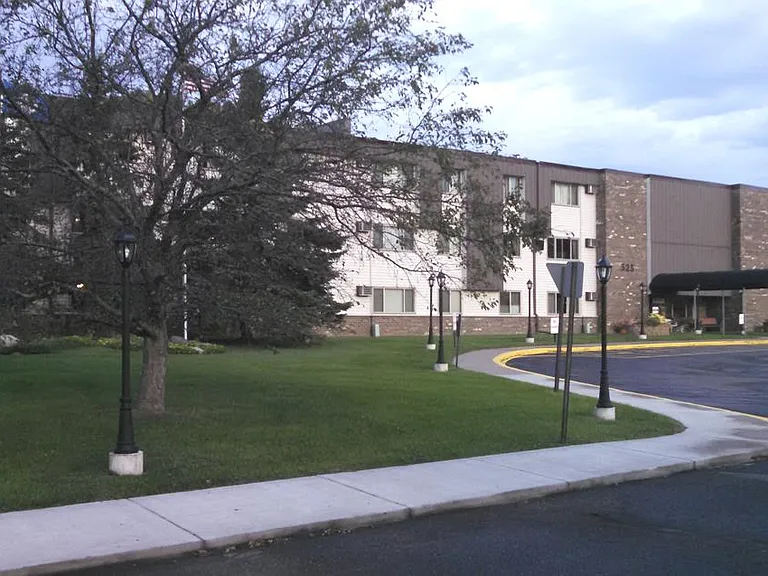 Westchester Village Apartments — Photo 3