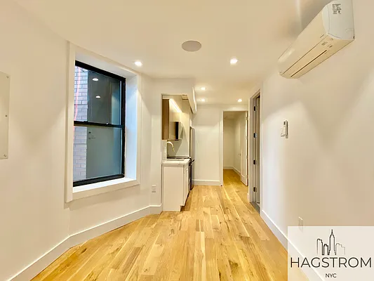 Rented by Hagstrom Management Inc | media 9