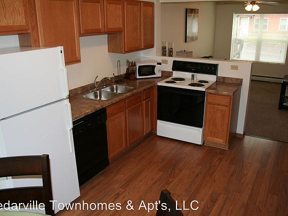 3rd image of 2792 Cedarville Dr APT 3