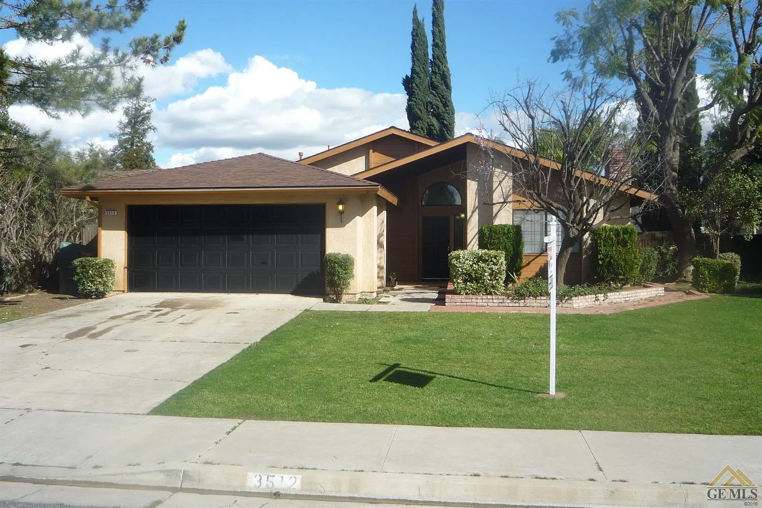3512 Sonoita Dr photo 1