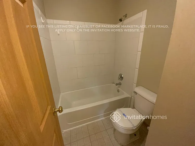 305 Kensington Dr — Photo 12