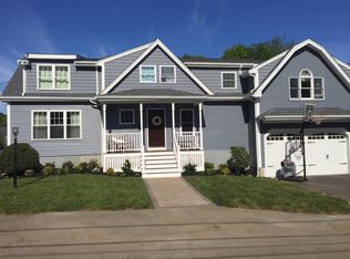 6 Arundel Ave, Wakefield, MA 01880