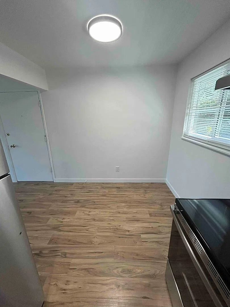 116 Carlotta Circle — Photo 2