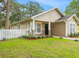 412 NE 2nd St, Trenton, FL 32693