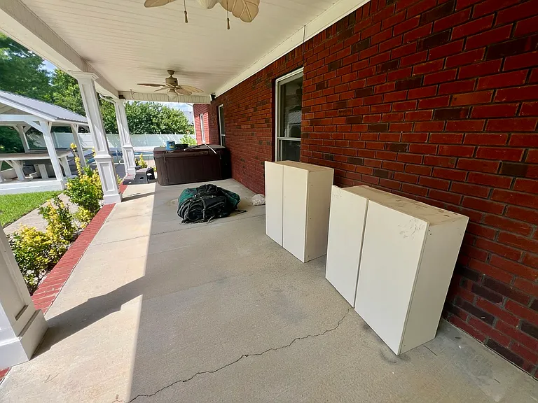 2903 Saint Johns Dr — Photo 41