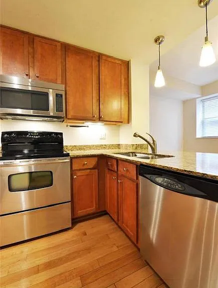 609 Clara Ave #12 — Photo 6
