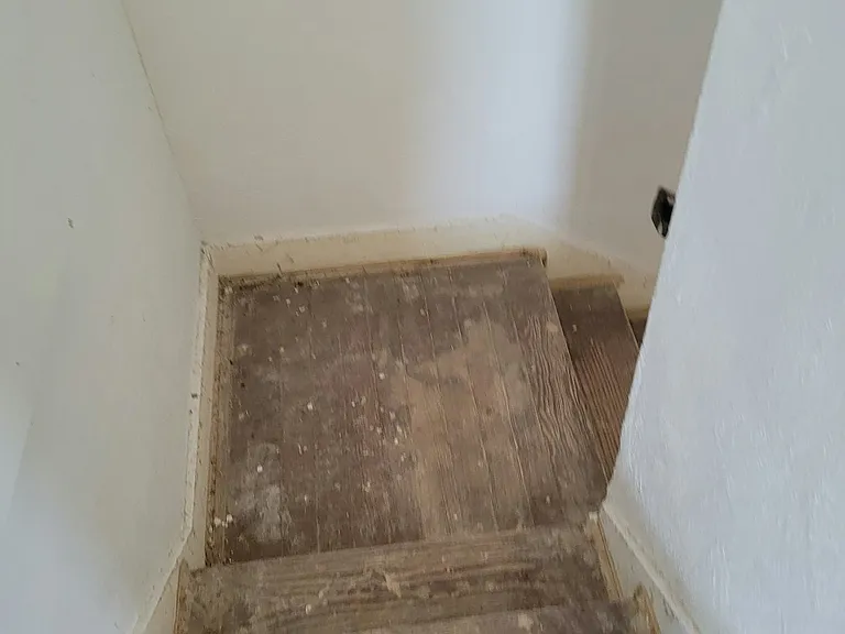 332 N French St — Photo 8